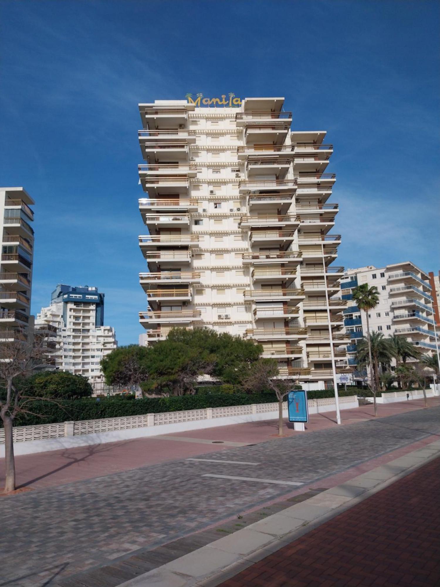 Manila Solo Familias Serviplaya Gandía Exterior foto